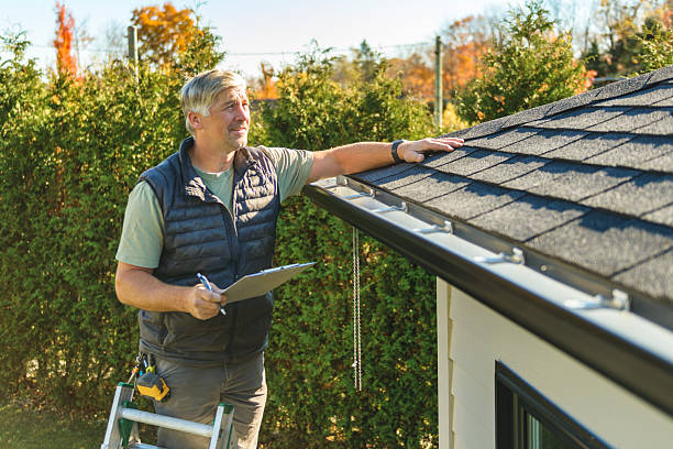 Professional Emergency Roof Repair technician working in Blissfield, OH
